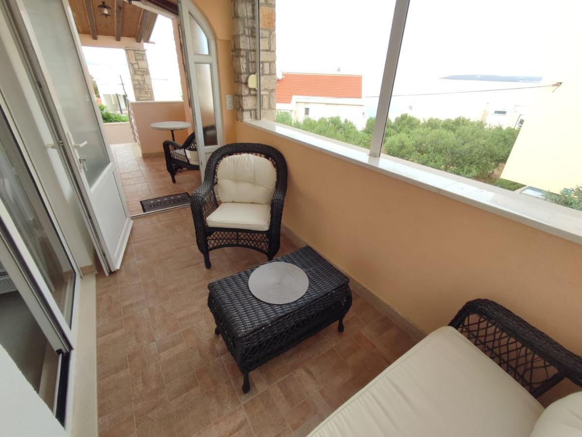 Apartment Sandrica Stomorska Exterior foto