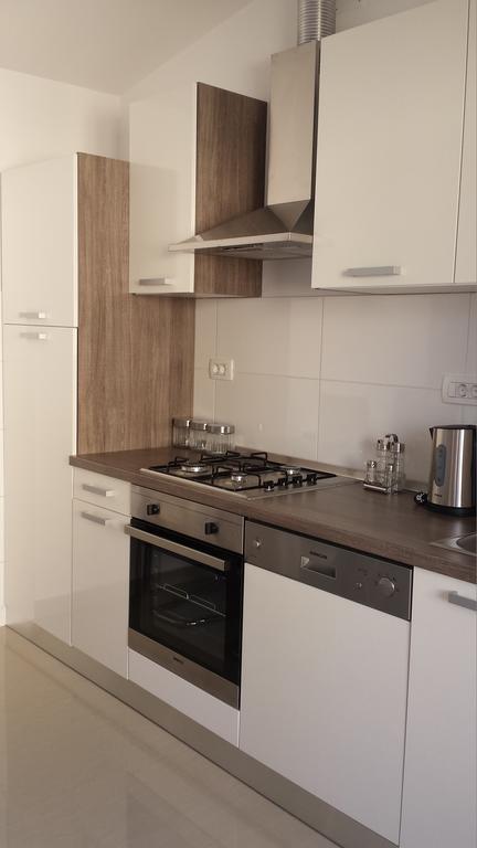 Apartment Sandrica Stomorska Habitación foto